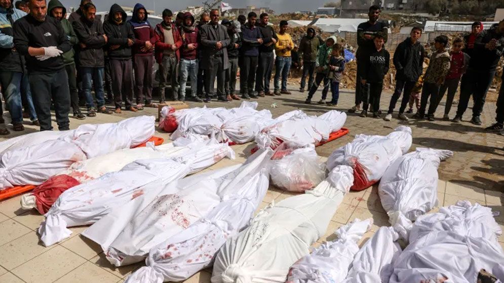 যুদ্ধবিরতির দ্বারপ্রান্তে গাজা: যুক্তরাষ্ট্রের নতুন উদ্যোগে সম্মত হামাস,নীরব ইসরায়েল
